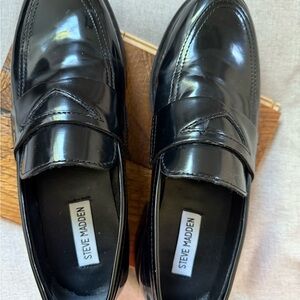 Steve Madden Black Leather Penny Loafers
